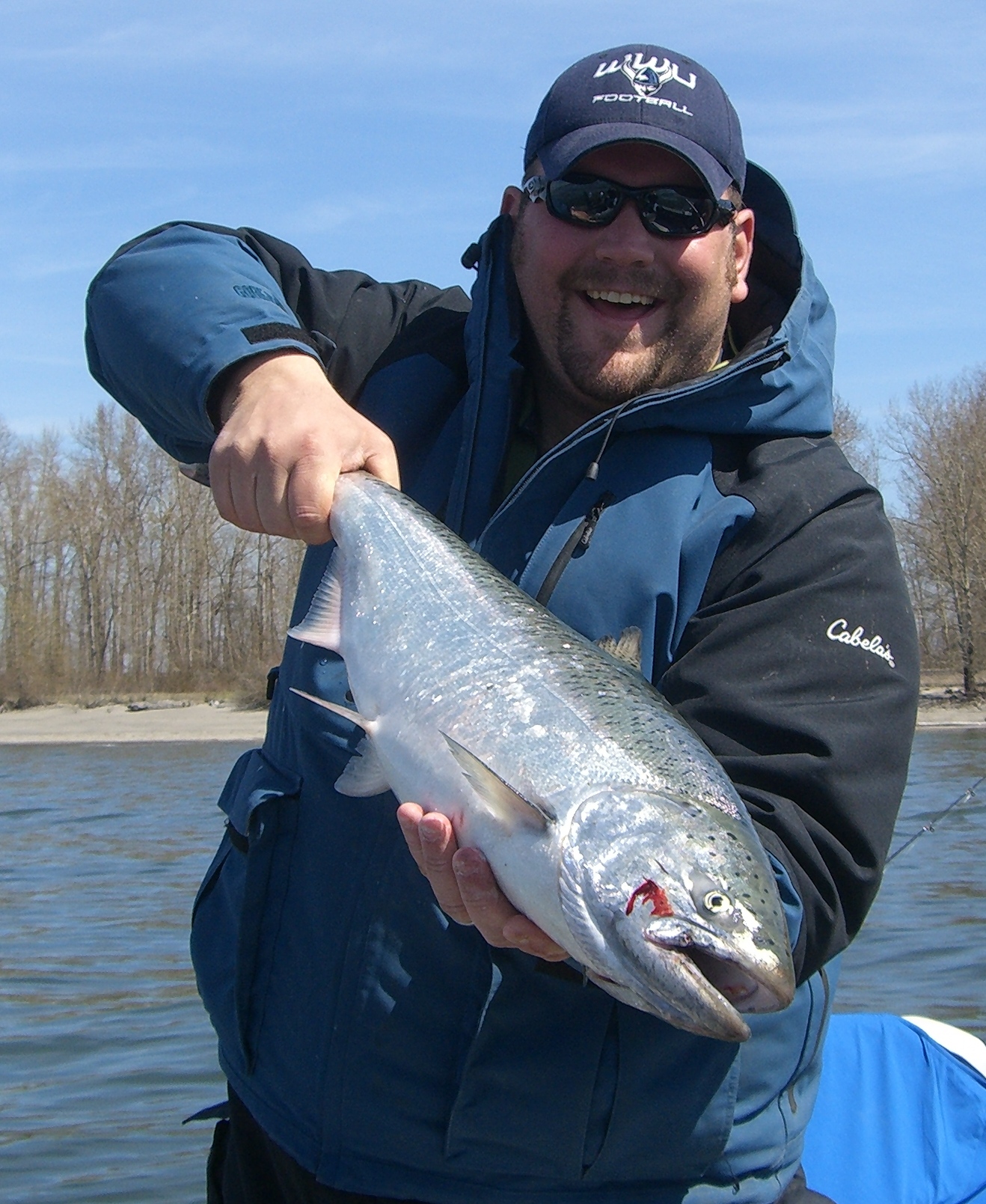 Ray Gombiski with a Columbia River spring Chinook